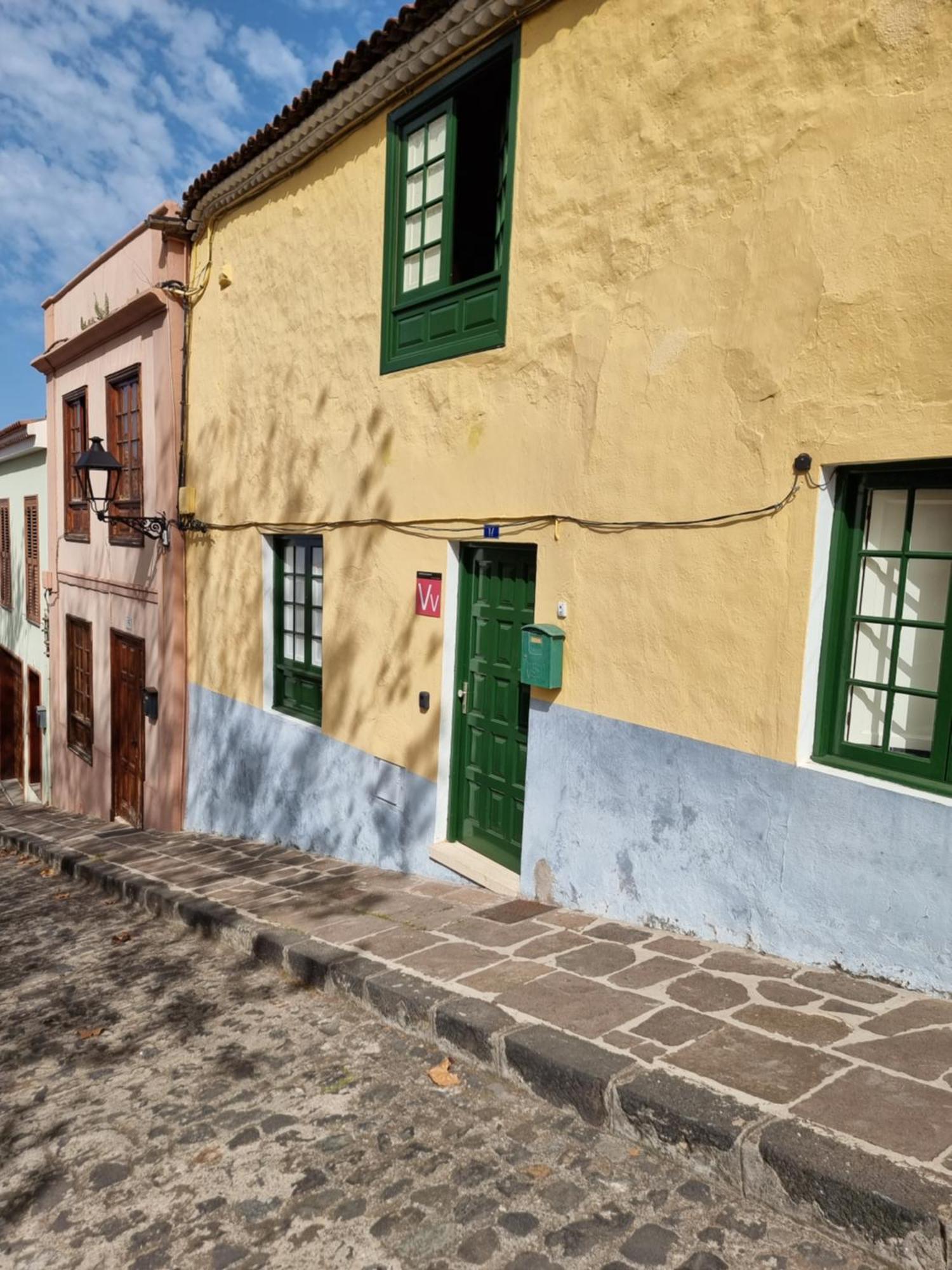 Hogar Tranquilo: Casa Tata Apartment La Orotava Luaran gambar
